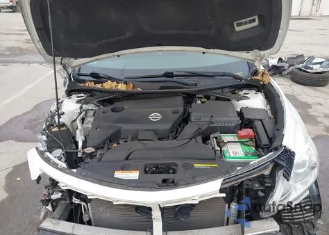 2014 Nissan Altima 2.5 S z USA, uszkodzony, nr VIN 1N4AL3AP9EC424538